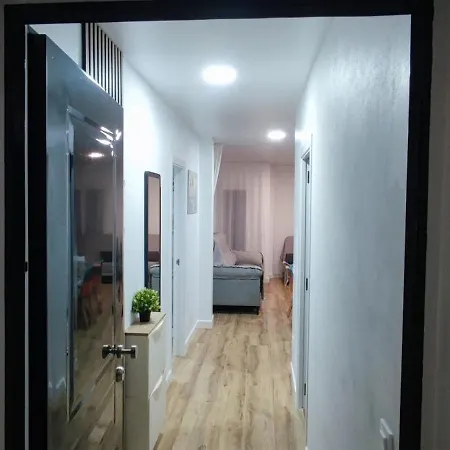 Calle Carril De La Fuente