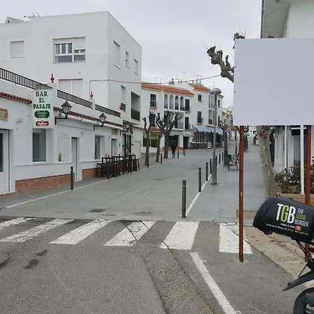 Calle Carril De La Fuente *