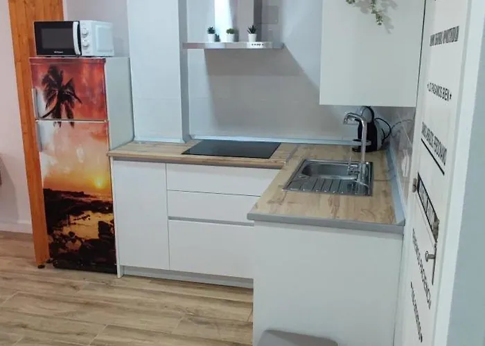 Calle Carril De La Fuente Conil De La Frontera