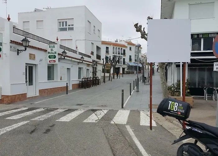 Calle Carril De La Fuente *