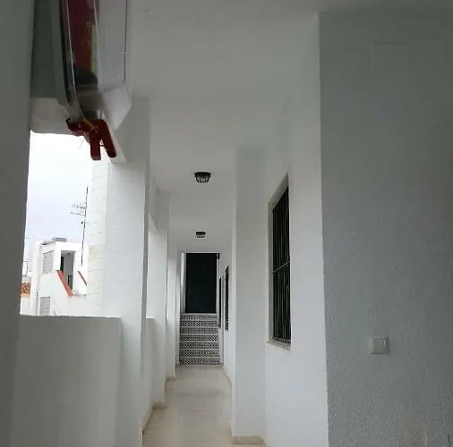 Calle Carril De La Fuente *