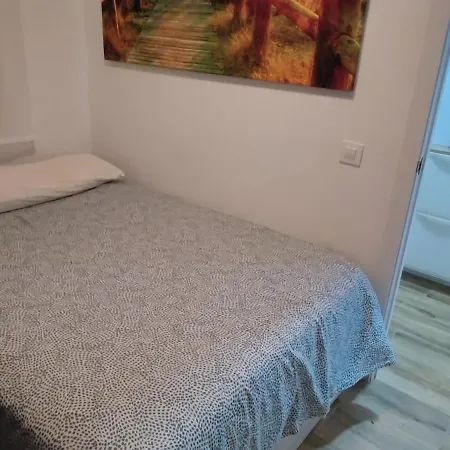 Calle Carril De La Fuente Διαμέρισμα *